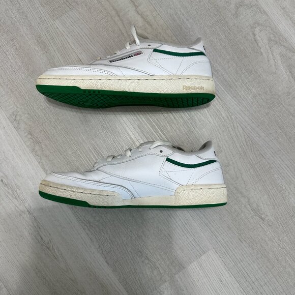 Classic REEBOK sneakers~ Club C 85 Vintage Style Tennis Shoes~Size 8 Womens - Picture 5 of 10